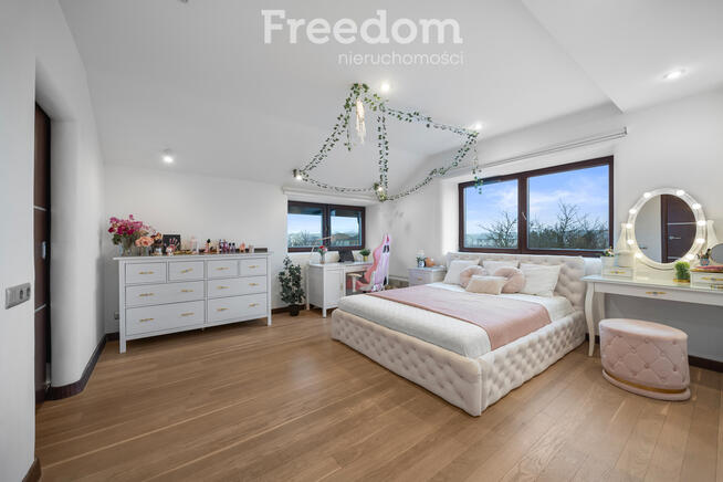 Grójec 196m2 1800m2 działki komfort.