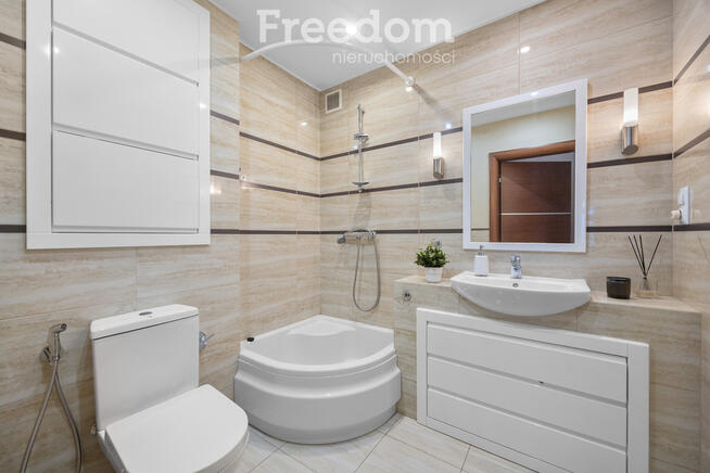 Grójec 196m2 1800m2 działki komfort.