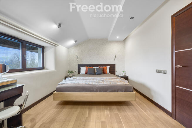 Grójec 196m2 1800m2 działki komfort.