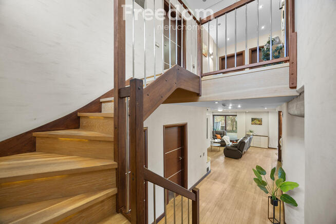 Grójec 196m2 1800m2 działki komfort.