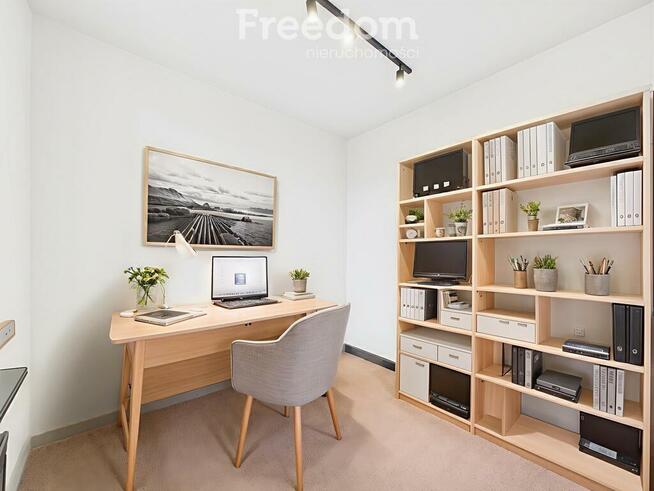 Nowoczesny lokal biurowy w centrum Pruszcza Gd.