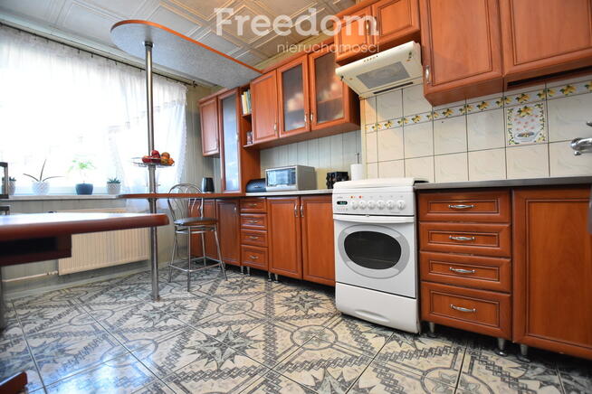 Wyposażony dom 104 m2, 5 pokoi, garaż, ogród