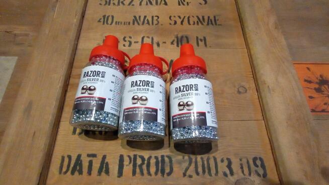 NIEZBĘDNIK WOJSKOWY