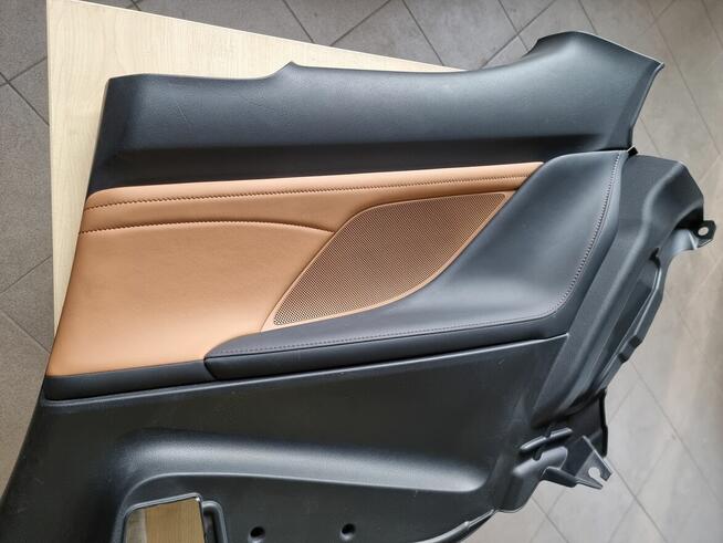 Lexus RC Boczek Drzwi Tył Prawa Strona Beżowy Flaxen