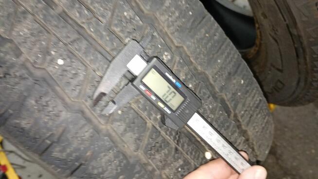 OPONA ZIMOWA 235/65/16C DIAMOND BACK