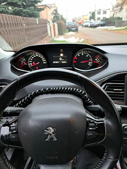 Auto peugeot 308 1.5 d 130km
