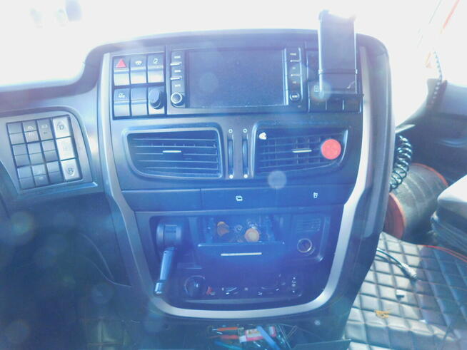 Syndyk sprzeda - ciągnik samochodowy Iveco Stralis 460 E6, 2