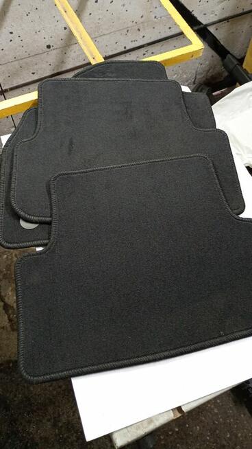 Dywaniki welurowe Skoda Fabia IV