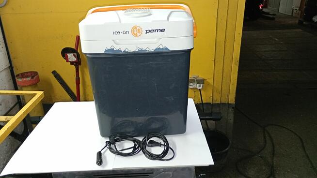 Lodówka turystyczna 12/230V