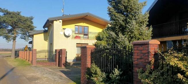 Dom ( gospodarstwo) gm. Ożarów Mazowiecki