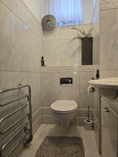 Segment zewnętrzny w centrum Dąbrowy G z dużą działką