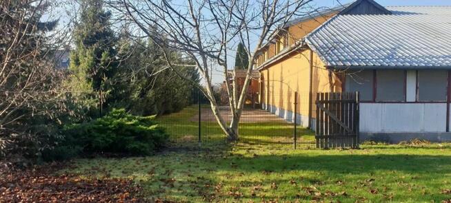 Dom ( gospodarstwo) gm. Ożarów Mazowiecki