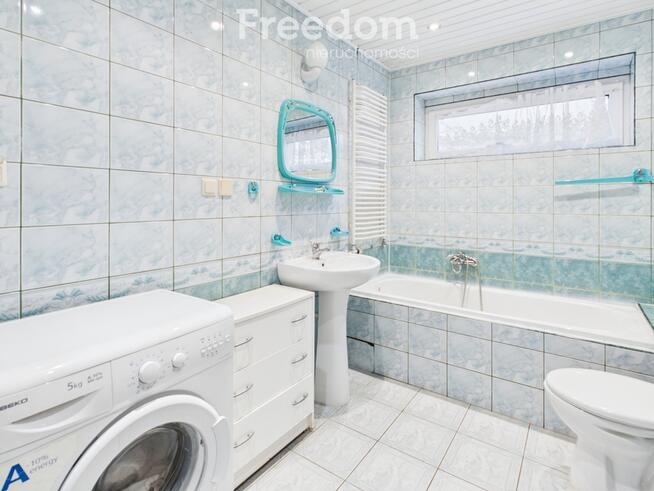 Przestronny dom z garażem i ogrodem - Niemodlin