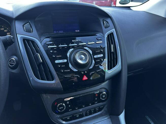 Ford Focus Bogate wyposażenie 2012