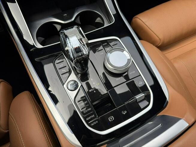 BMW X7 M50i sport! Salon PL ! Sky Lounge! Masaże ! Executive Drive Pro