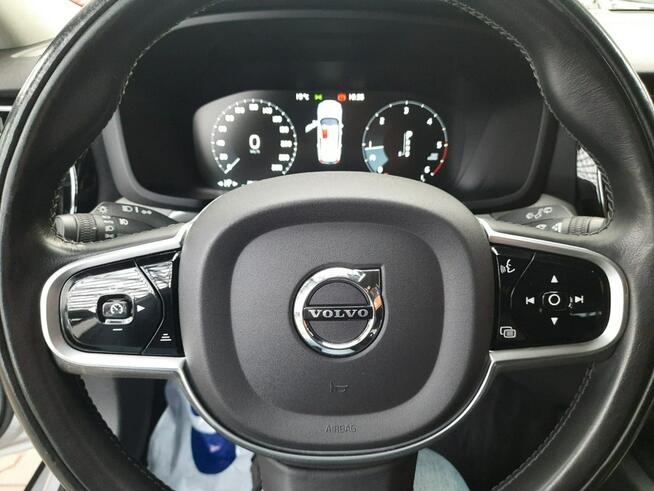 Volvo V60 SPRZEDANY!OGŁOSZENIE POZOSTAJE CELEM PRZEKIEROWANIA NA PEŁNĄ OFERTĘ
