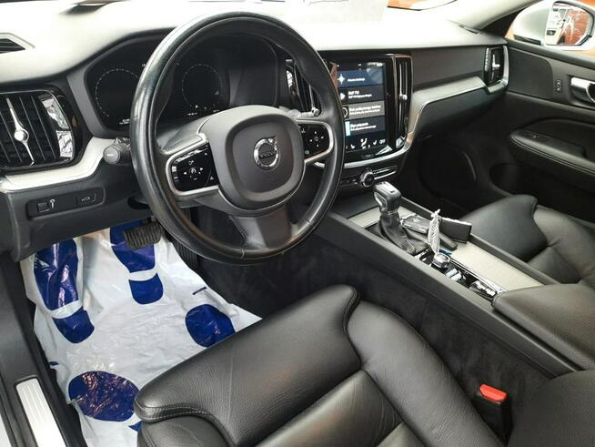 Volvo V60 SPRZEDANY!OGŁOSZENIE POZOSTAJE CELEM PRZEKIEROWANIA NA PEŁNĄ OFERTĘ