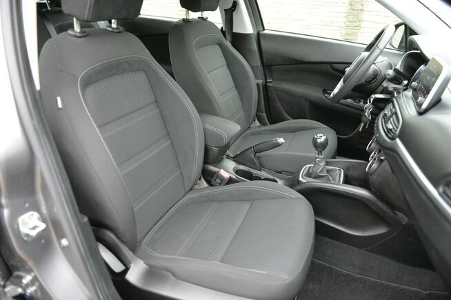 Fiat Tipo 1.4 95KM hatchback LED Navi Kamera Czujniki Alufelgi
