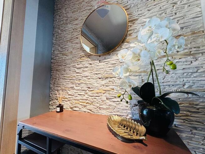 Komfortowe mieszkanie z dużym balkonem w centrum