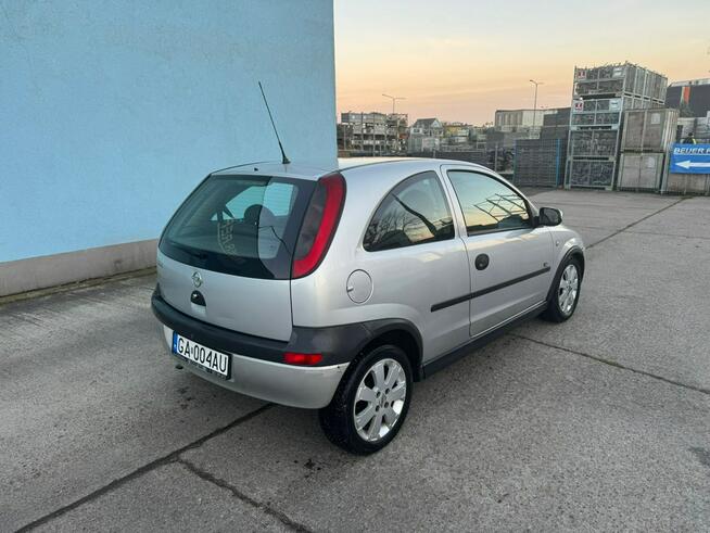 Opel Corsa 1,0 benzyna z klimatyzacją i opłaty do sierpnia