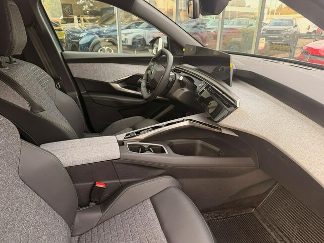 Peugeot 3008 Allure Hybrid 145 KM DCS6 /kam 360/temp.ACC/ekran 21'/Grip control