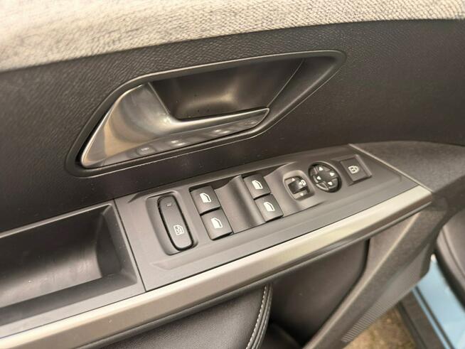 Peugeot 3008 Allure Hybrid 145 KM DCS6 /kam 360/temp.ACC/ekran 21'/Grip control