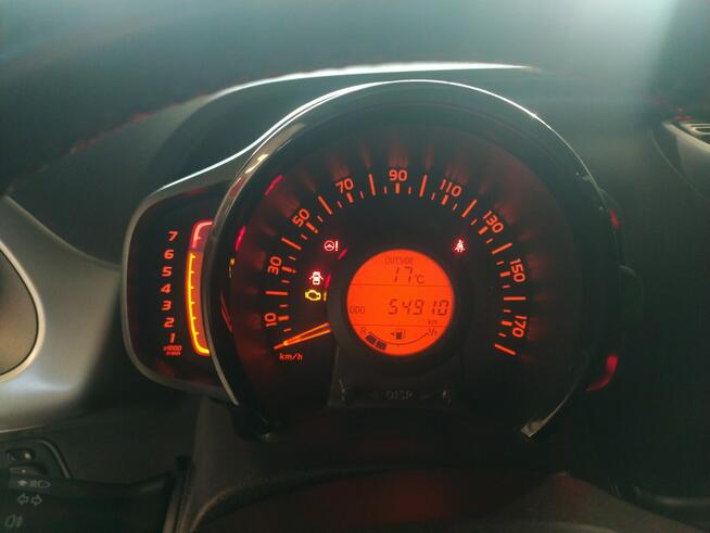 Peugeot 108 1.0 VTI 70KM More +,Niski przebieg , Stan idealny