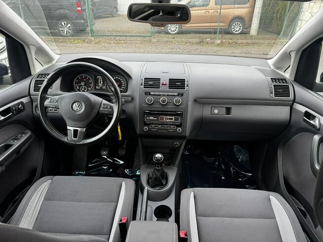 Volkswagen Touran Raty Zamiana Gwarancja niski przebieg benzyna 1,4