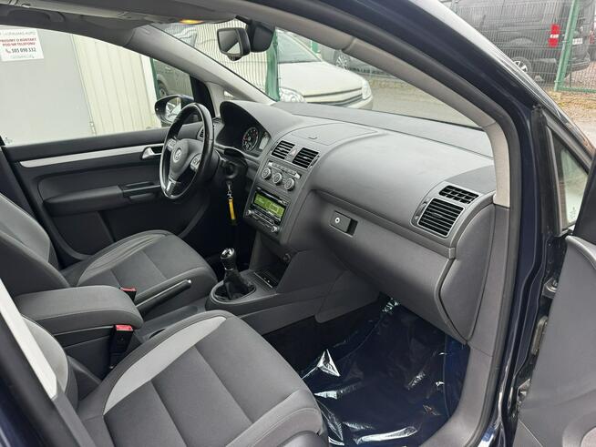 Volkswagen Touran Raty Zamiana Gwarancja niski przebieg benzyna 1,4