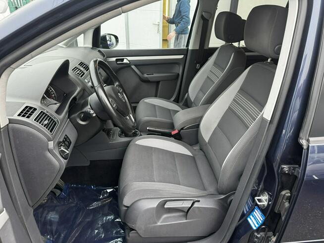 Volkswagen Touran Raty Zamiana Gwarancja niski przebieg benzyna 1,4