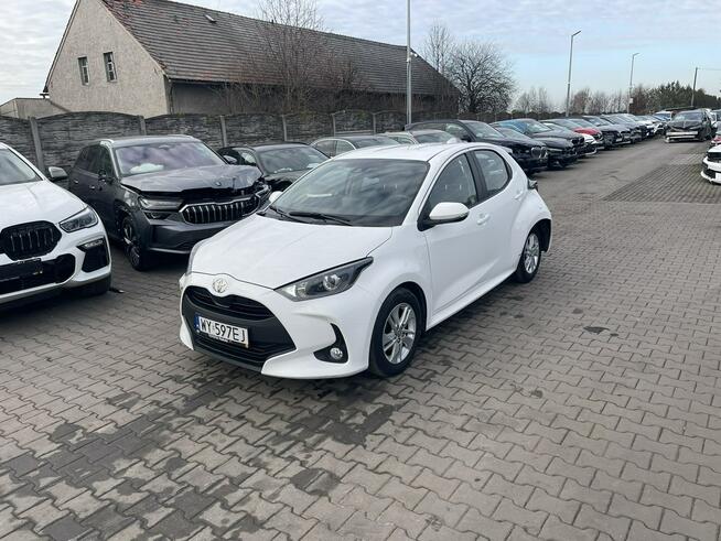 Toyota Yaris Klimatyzacja Kamera cofania Aktywny tempomat