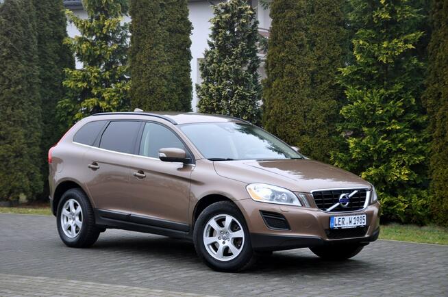Volvo XC 60 2.0d(163KM)*My Car*Xenon*Półskóry*Parktronik*Reling*I Wł*Alu17"ASO