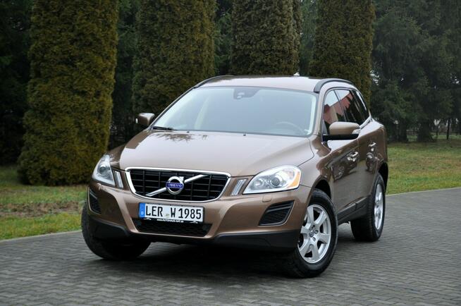 Volvo XC 60 2.0d(163KM)*My Car*Xenon*Półskóry*Parktronik*Reling*I Wł*Alu17"ASO