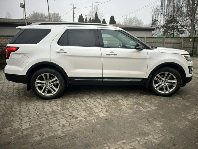 Ford Explorer 7OSOBOWY