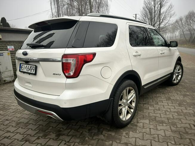 Ford Explorer 7OSOBOWY