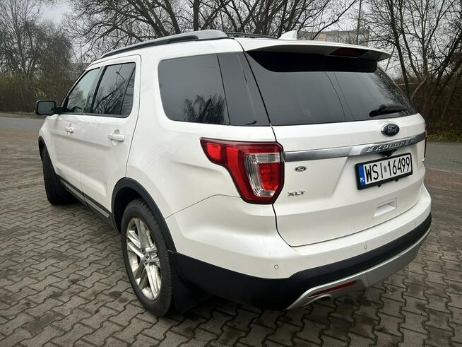 Ford Explorer 7OSOBOWY