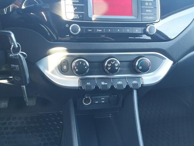 Kia Rio 1.2 Benzyna 70 KM Zarejestrowany Przebieg 99 185km Serwisowany