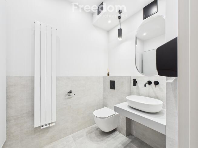 Nowoczesny lokal biurowy w centrum Pruszcza Gd.