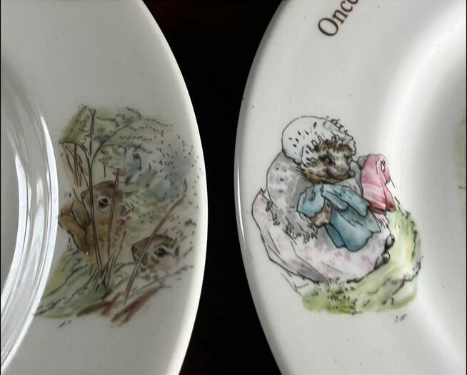 Talerzyki z bajkami Mrs Twiggy- Winkle. Wedgwood. Made in En