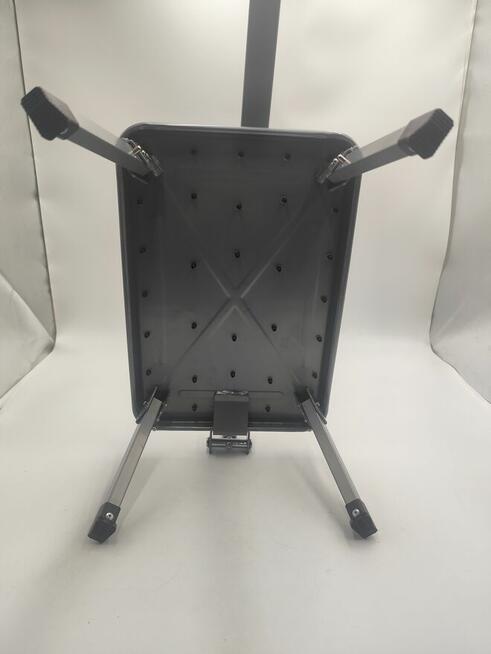 składany stopień z poręczą antypoślizgowy