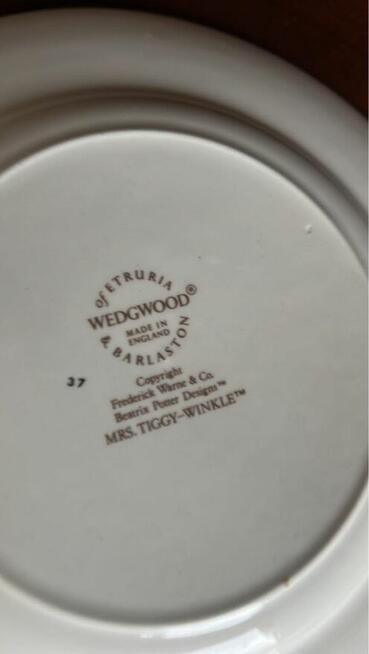 Talerzyki z bajkami Mrs Twiggy- Winkle. Wedgwood. Made in En