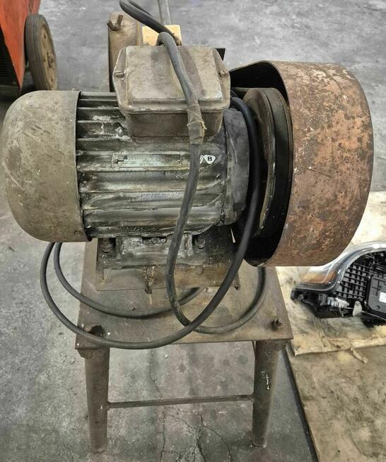 Solidna Polska Spawarka prostownik Bester SPB 400 Waga 230kg