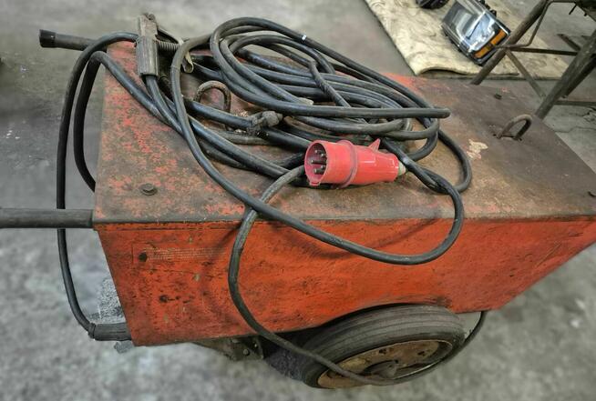 Solidna Polska Spawarka prostownik Bester SPB 400 Waga 230kg