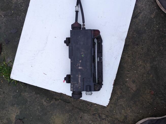 Hamulec elektryczny scenic 2