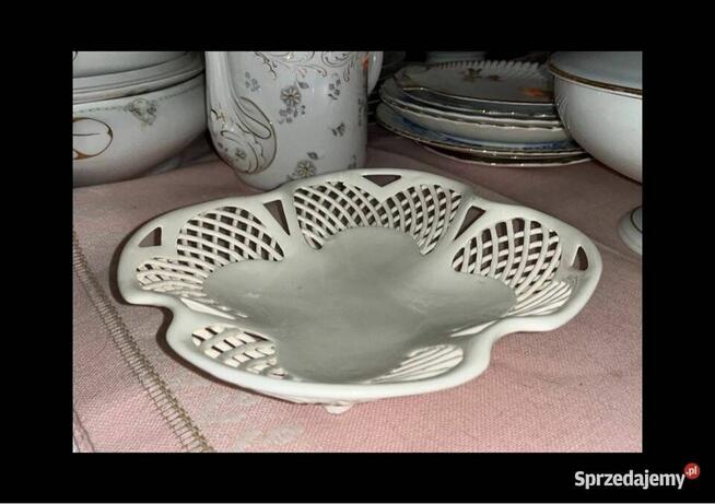 Patera ażurowa Max Roesler. Datowanie 1894-1923 r. Misterna