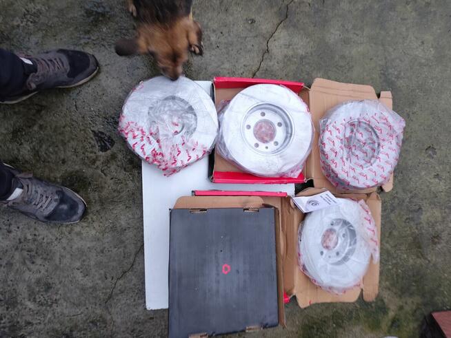 Tarcze hamulcowe komplet przód tył Opel