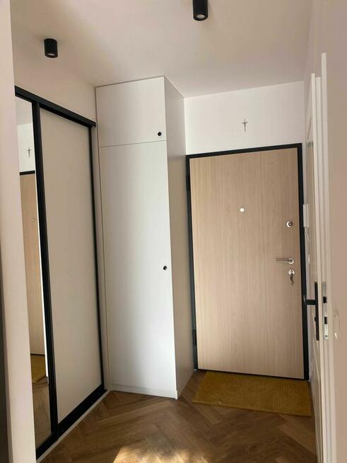 Nowoczesna kawalerka z ogródkiem na Ursynowie