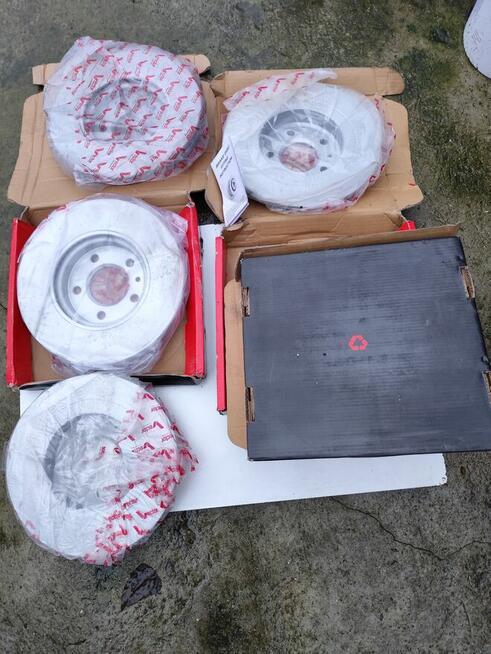 Tarcze hamulcowe komplet przód tył Opel