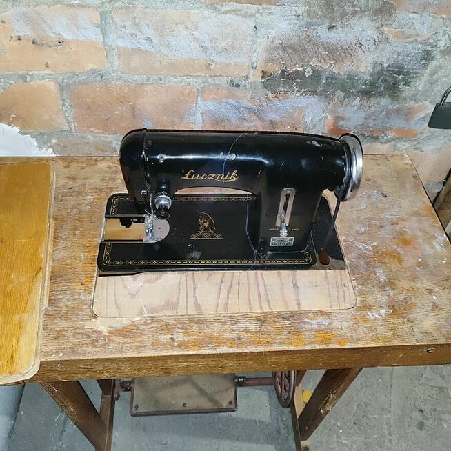 Maszyna do szycia Łucznik