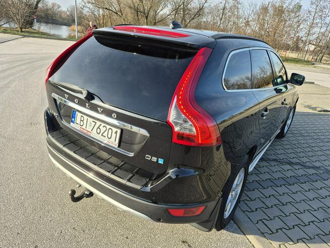 Volvo XC 60 2.4 dizel 5 cilindry automat skóra nawigacja